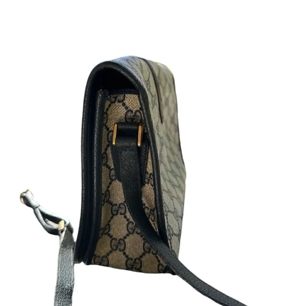 Gucci vintage timeless crossbody bag
